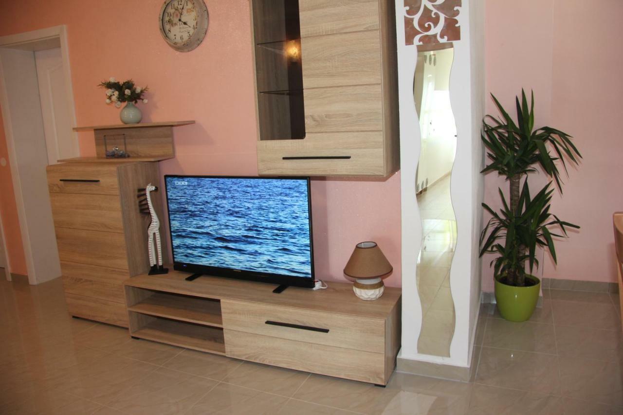 Vacation House "Viola" Fazana Ngoại thất bức ảnh